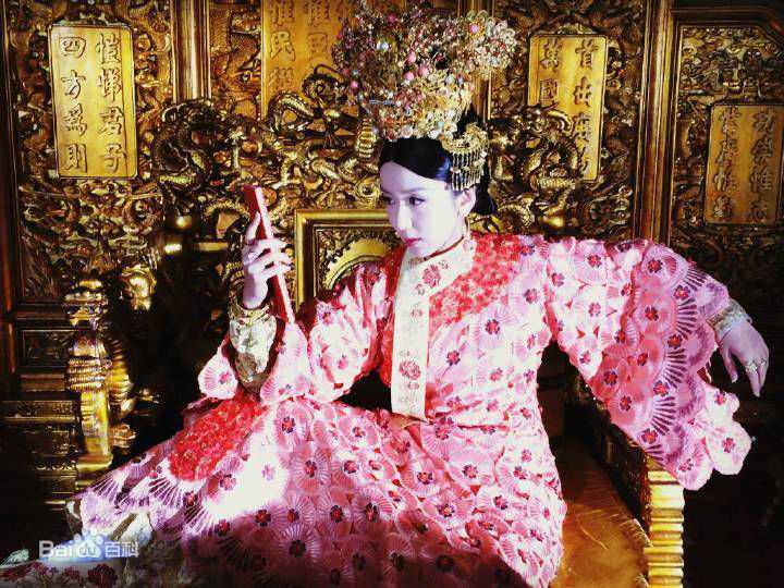 最全娄艺潇(Loura)在《鹿鼎记》中的相册