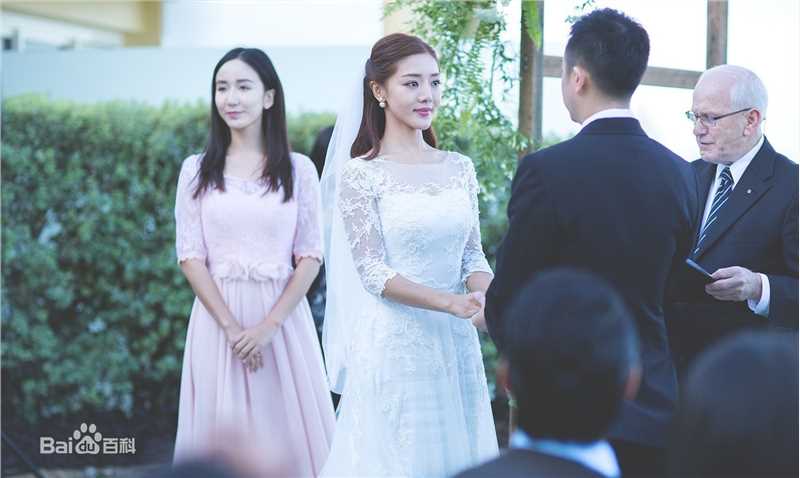 娄艺潇(Loura)个人生活图册