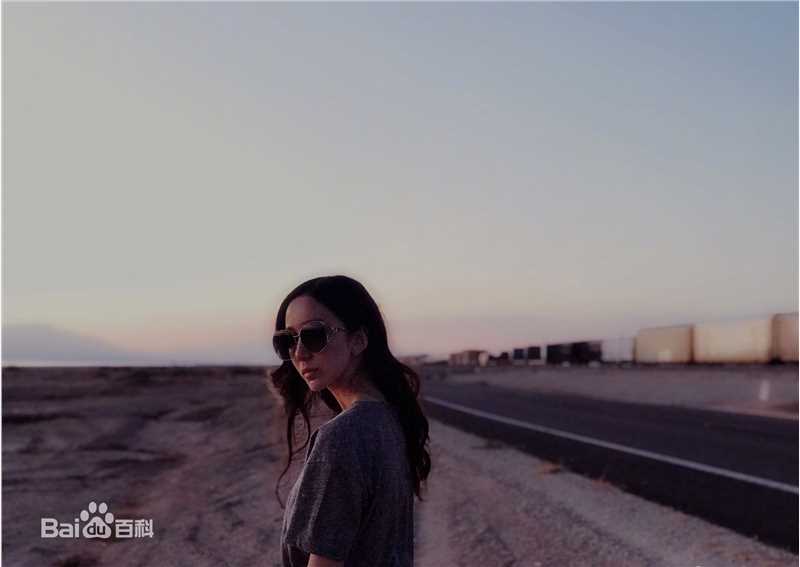 娄艺潇(Loura)个人生活图册