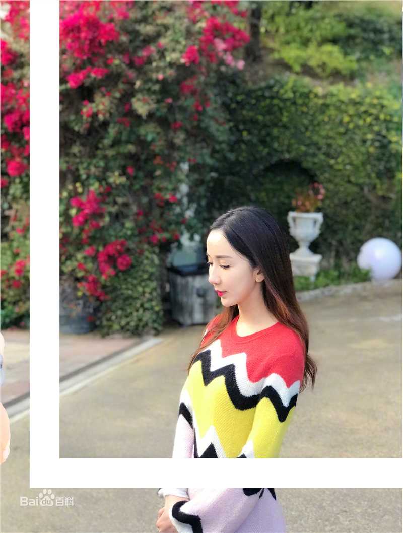 娄艺潇(Loura)个人生活图册