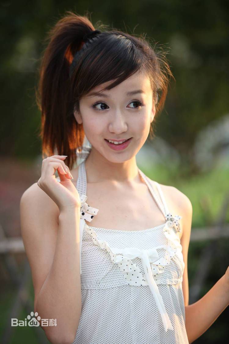 高清娄艺潇(Loura)精彩图册