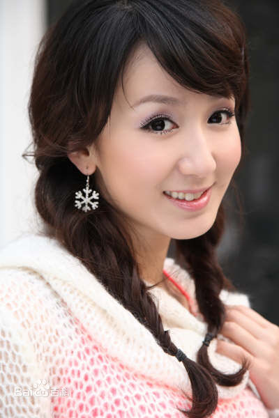 高清娄艺潇(Loura)精彩图册