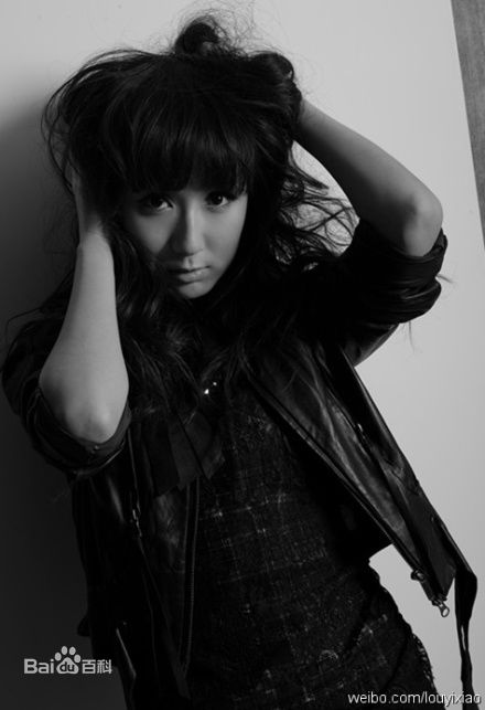 最优质娄艺潇(Loura)精彩图册