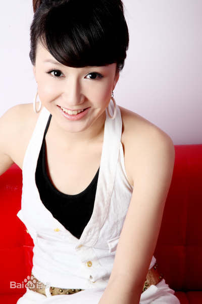 最优质娄艺潇(Loura)精彩图册