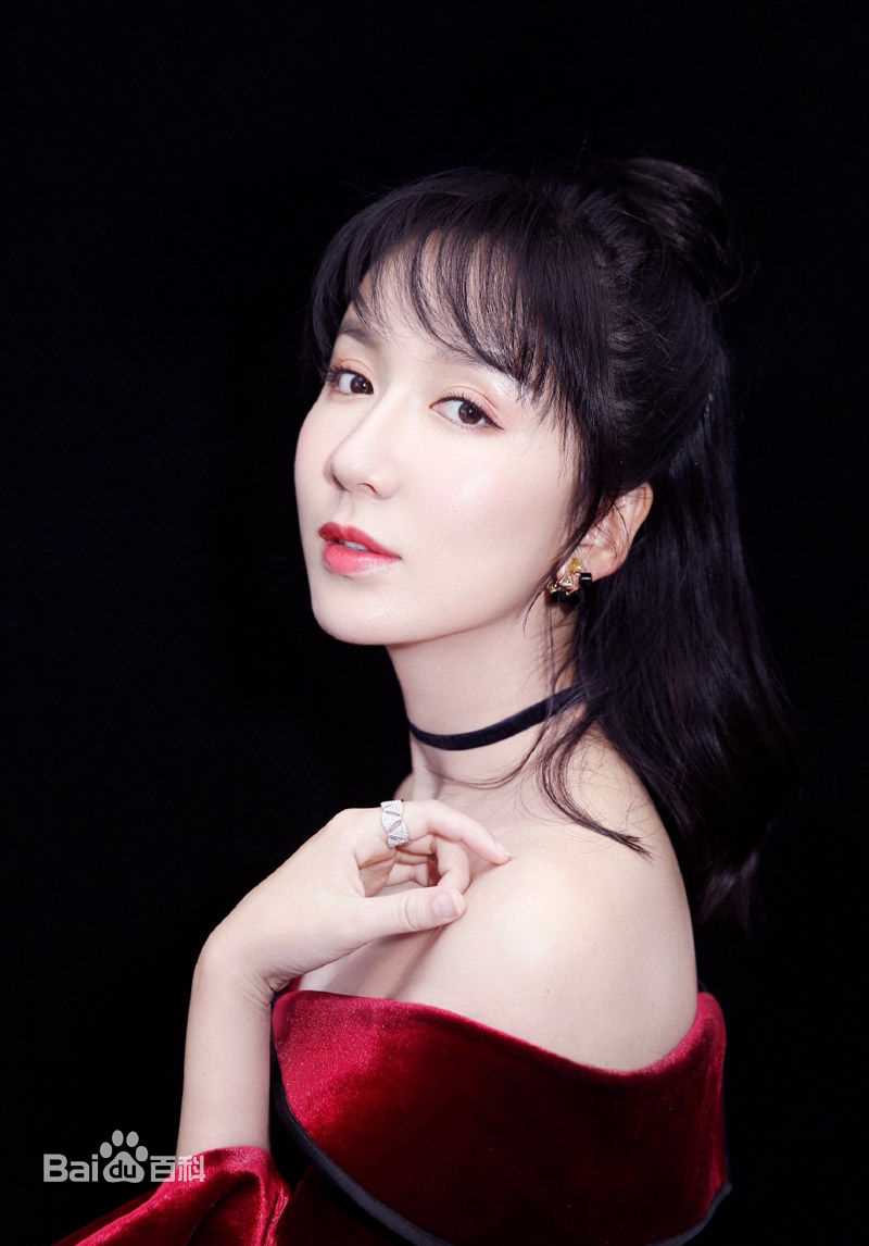 最全娄艺潇(Loura)素颜照