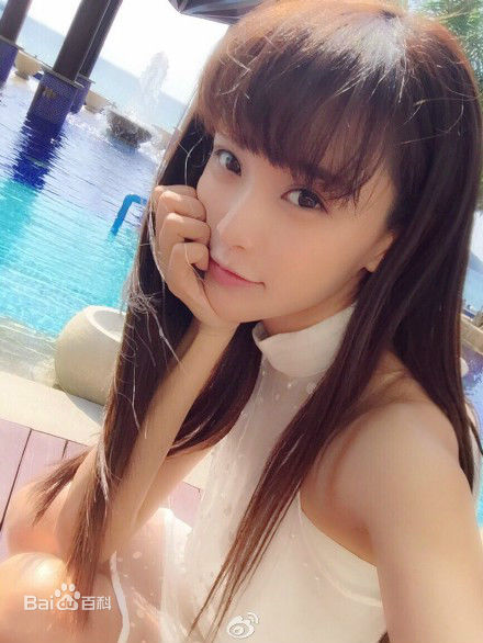 黄一琳(U.lin)生活照壁纸壁纸