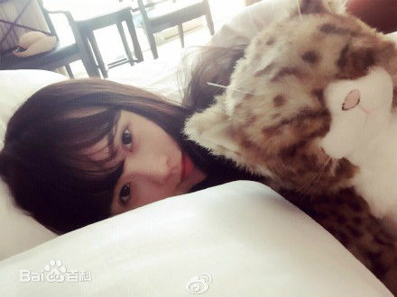 黄一琳(U.lin)生活照壁纸壁纸