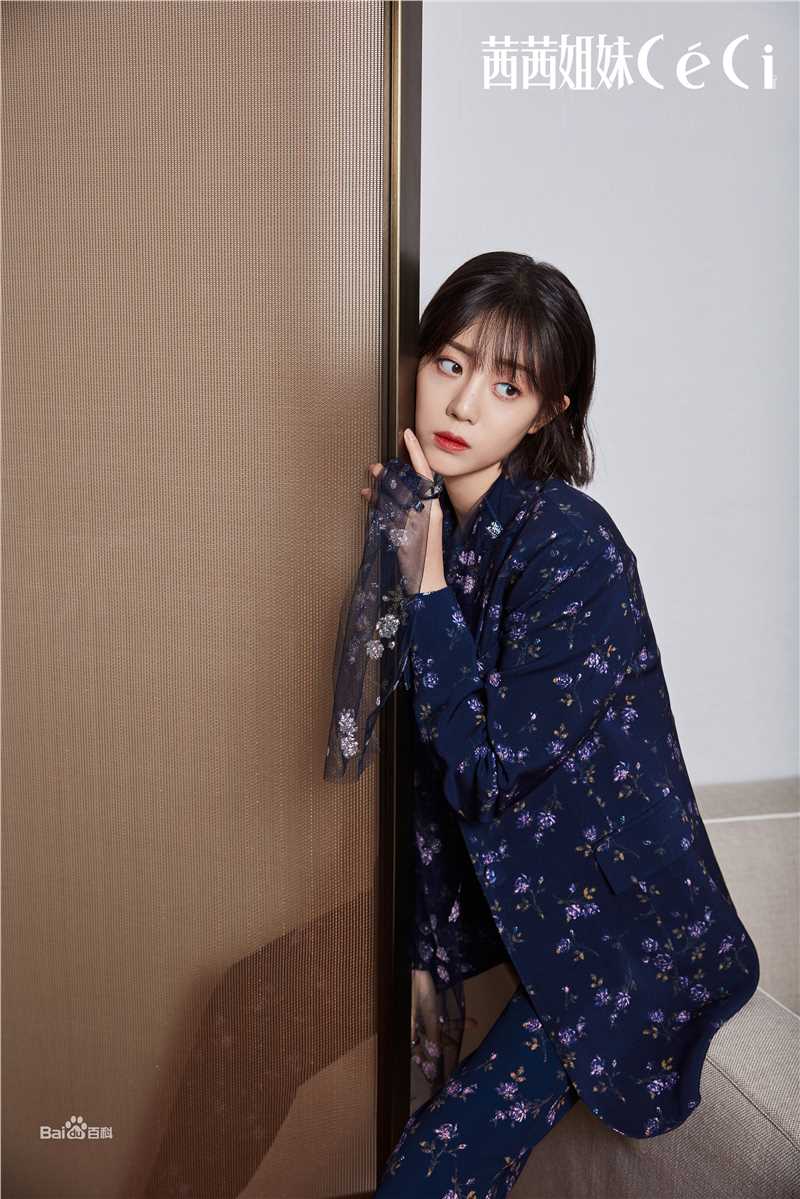 李溪芮(Nikki)CeCi姐妹前后照片