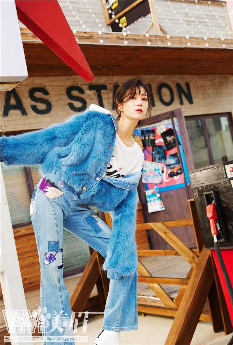 李溪芮(Nikki)vivi美眉素颜照相册