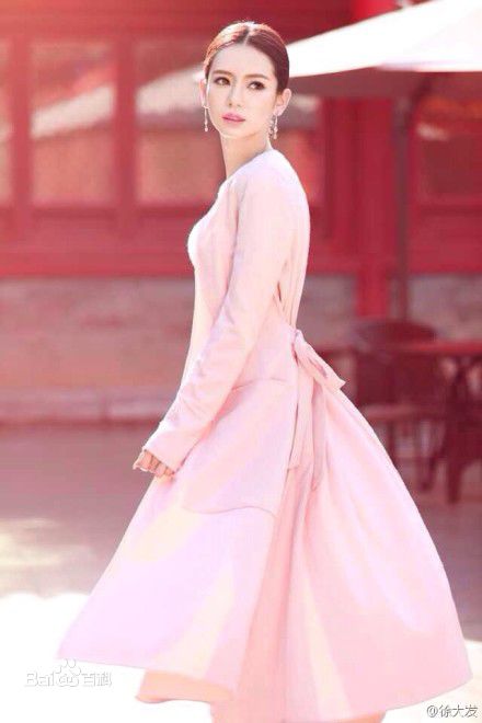 戚薇(Stephy)杂志相关