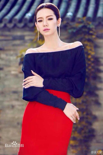 戚薇(Stephy)杂志相关