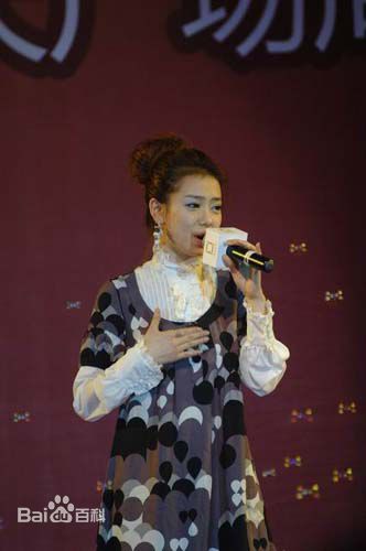 戚薇(Stephy)慈善活动图册