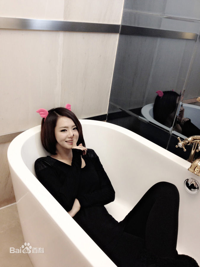 最新戚薇(Stephy)精彩图册