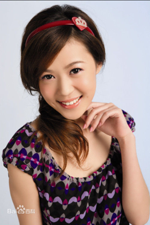 最新李金铭(Kimi)在《爱情公寓》饰演陈美嘉中的图集