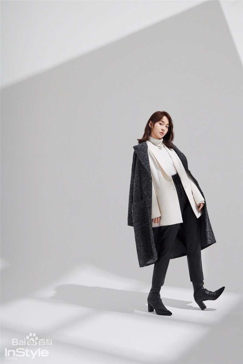 张佳宁(Karlina)高清杂志图册