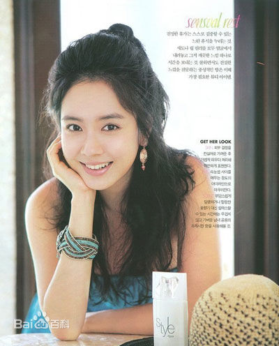 精选宋智孝(Song Ji Hyo<i>（艺名）</i>、 、Cheon Seong Im<i>（出生名）</i>、 、Cheon su-yeon<i>（现用名）</i>)精彩图册