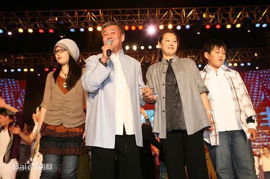 最优质赵本山(Zhao Benshan)生活照