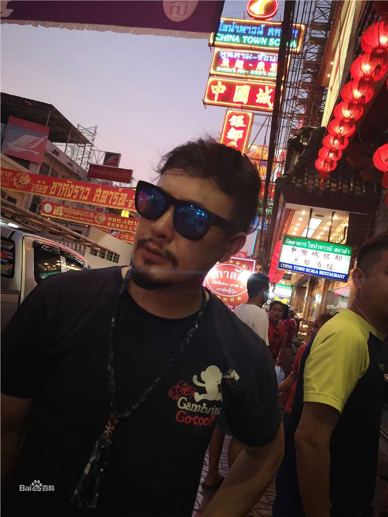 张颂文(Zhang Songwen)微博图片集图片图册