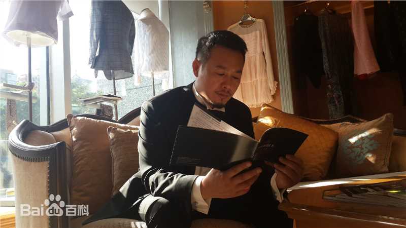 张颂文(Zhang Songwen)微博图片集图片图册