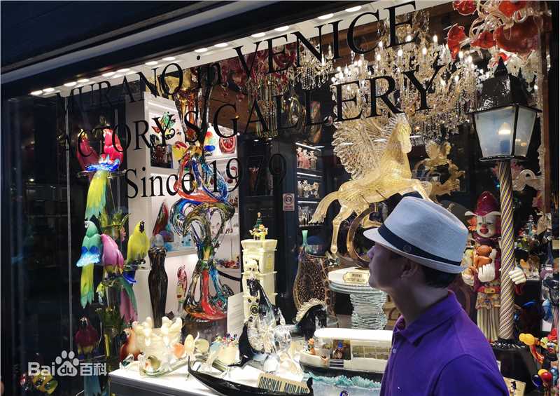 张颂文(Zhang Songwen)微博图片集图片图册