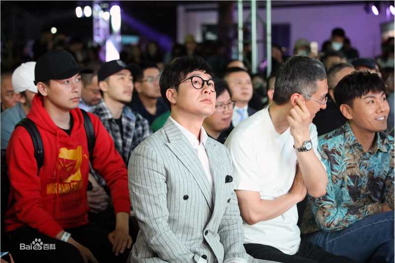 张颂文(Zhang Songwen)媒体照生活照相册