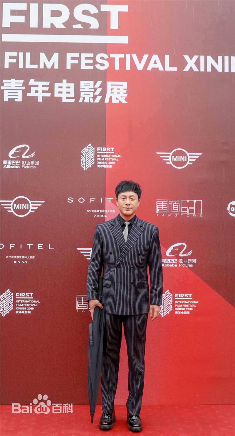 张颂文(Zhang Songwen)媒体照生活照相册