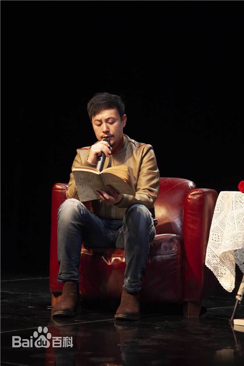 张颂文(Zhang Songwen)媒体照生活照相册