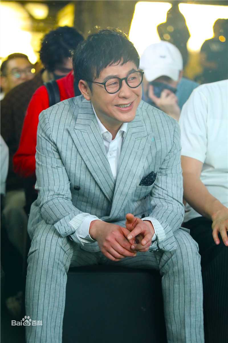 张颂文(Zhang Songwen)媒体照生活照相册