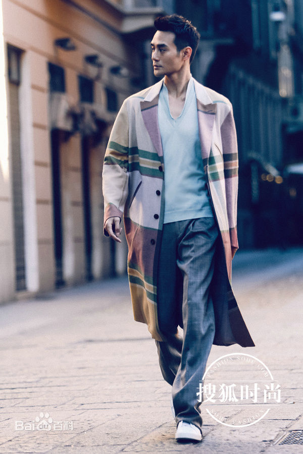 王凯(Wang Kai)街拍性感图片图集