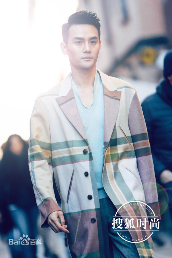 王凯(Wang Kai)街拍性感图片图集