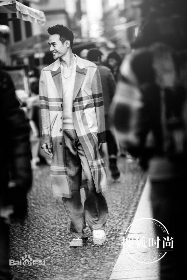 王凯(Wang Kai)街拍性感图片图集