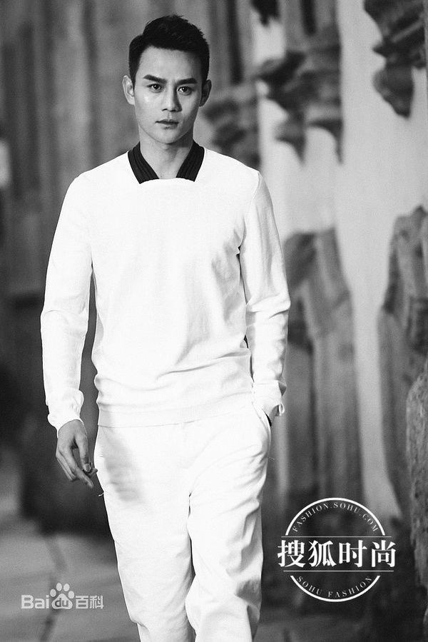 王凯(Wang Kai)街拍性感图片图集