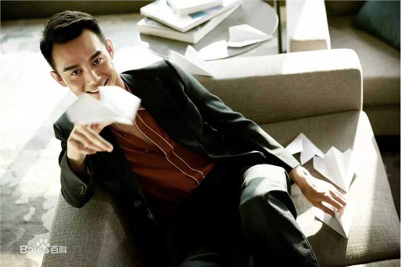 王凯(Wang Kai)时尚大片素颜照壁纸