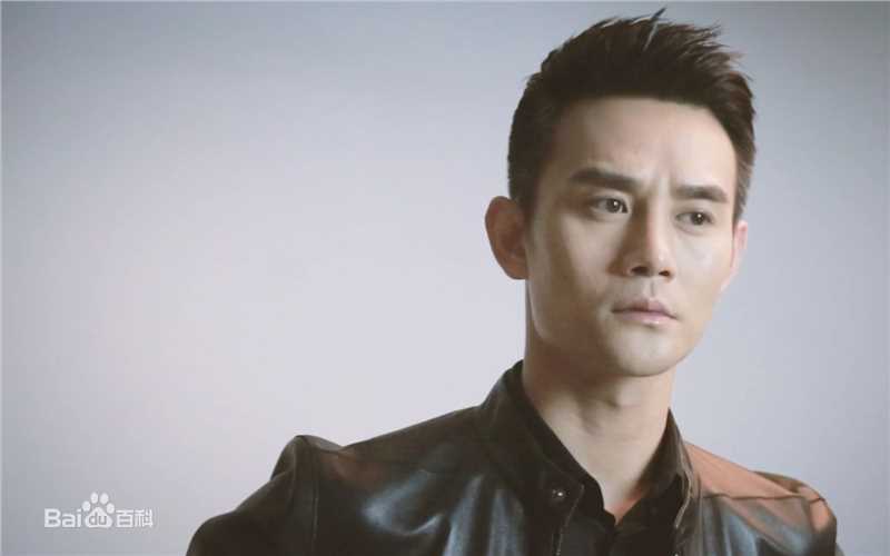 精选王凯(Wang Kai)在《如果蜗牛有爱情》饰季白中的图册