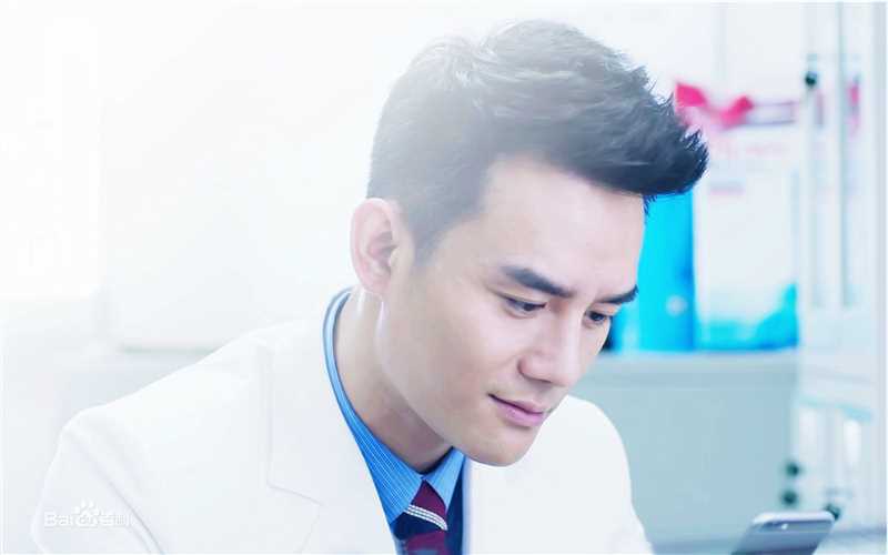 精选王凯(Wang Kai)在《欢乐颂》饰赵启平中的图册