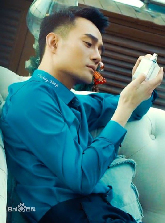 王凯(Wang Kai)时尚健康壁纸壁纸