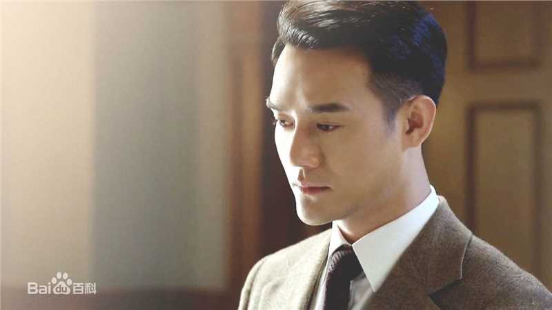 最新王凯(Wang Kai)在《伪装者》饰明诚中的图集