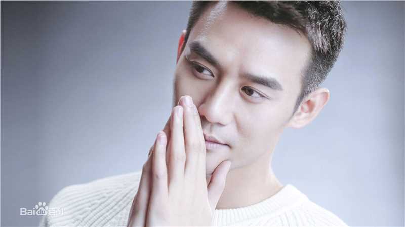 王凯(Wang Kai)雅诗兰黛品牌大使前后照片