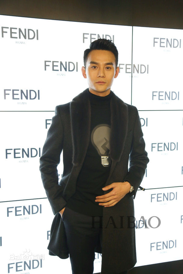 王凯(Wang Kai)FENDI门店活动&秋冬时装秀前后照片