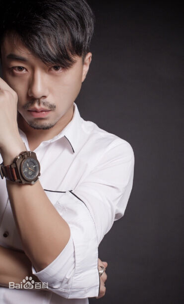 《赵一龙》封面图片