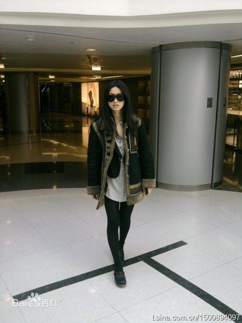 《朱珠》生活照