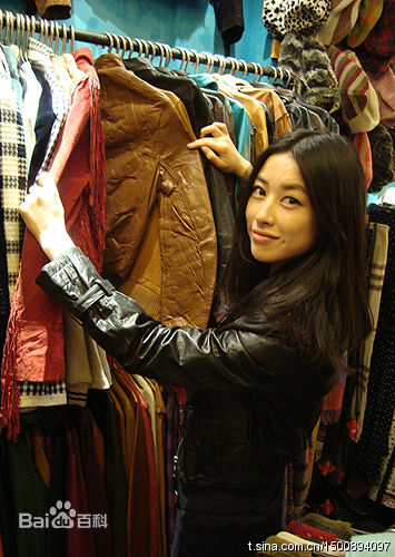 《朱珠》生活照