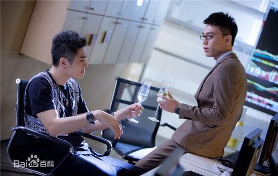 孟召重(oliven)在剧中前后照片