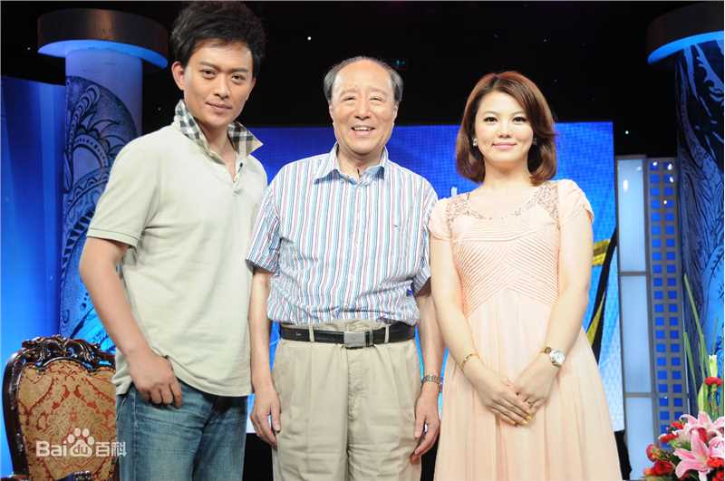 2011背后的故事之《开天辟地》