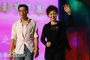 《马晓伟》生活照