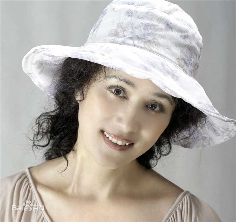 演员张小磊最新图片