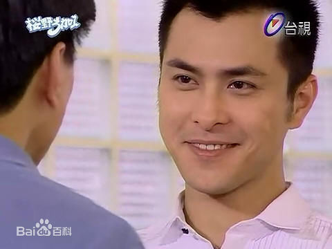 范植伟(Frank)在樱野三加一中的剧照