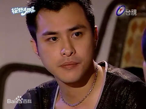 范植伟(Frank)在樱野三加一中的剧照