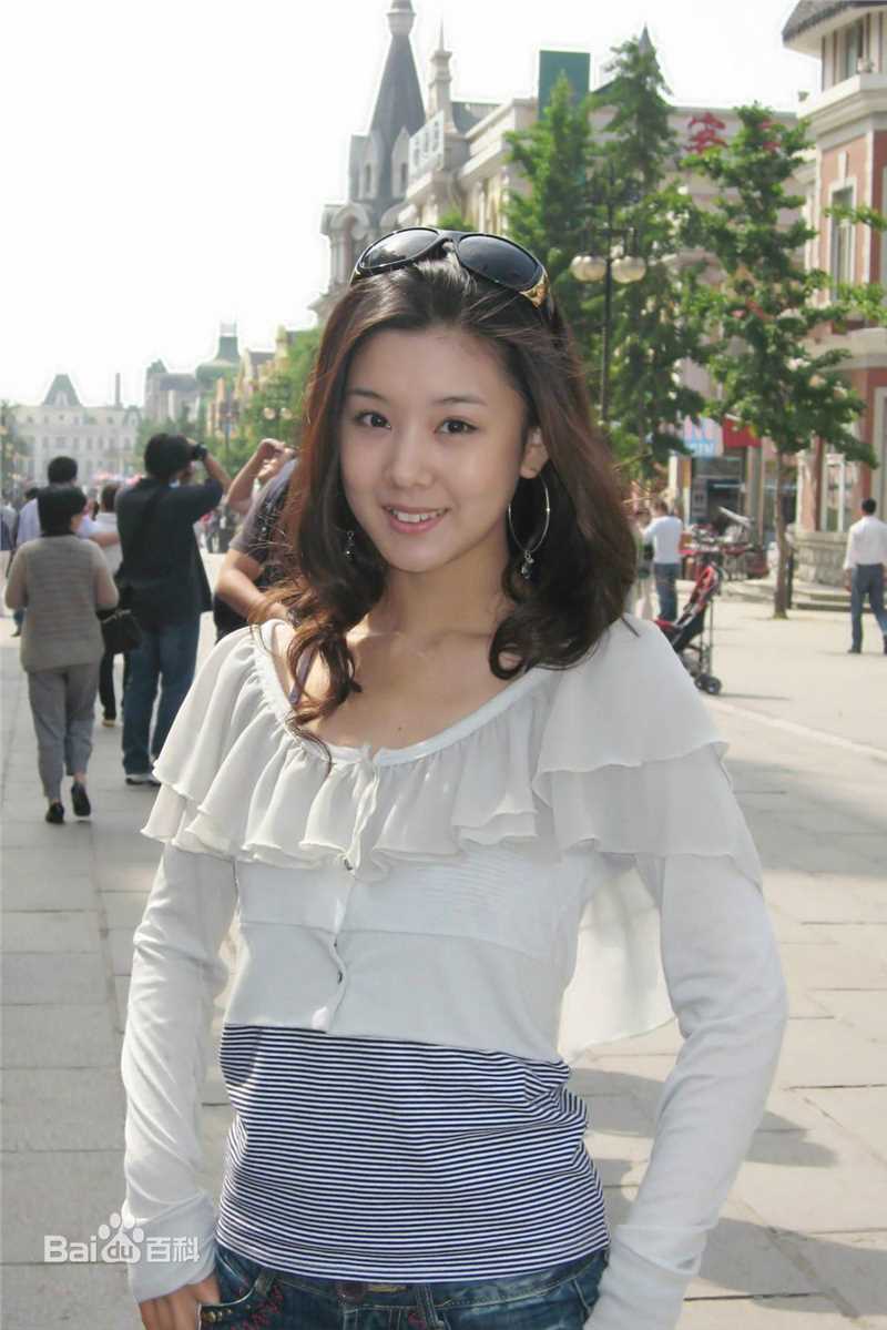 李小萌(Annabel Lee)生活照前后照片