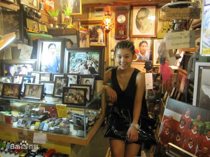 李小萌(Annabel Lee)生活照前后照片